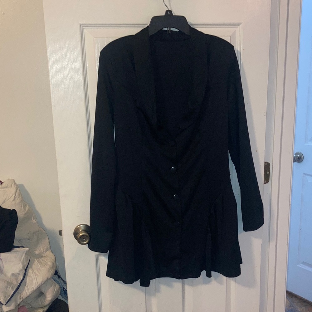 Elegant Black Women's Jacket